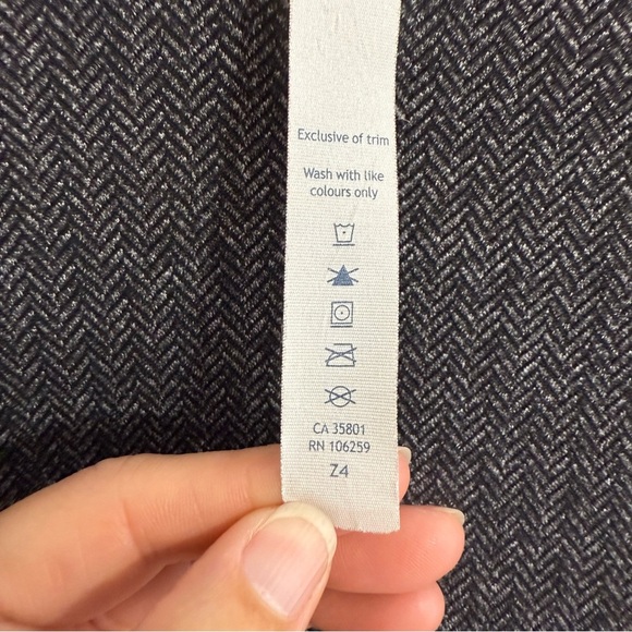 Lululemon Think Fast Herringbone Long Sleeve Workout Top Shirt 4 - Picture 6 of 8